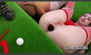Раскрытый анус девушки лунка для гольфа гиф