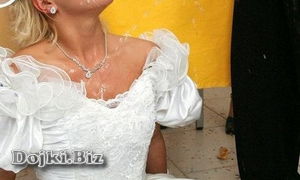 Невеста не дождалась брачной ночи сделала жениху минет фото
