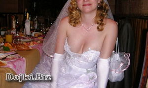 Невеста с пышной грудью фото