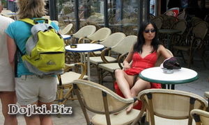 Засветила киску любительское 329 фото