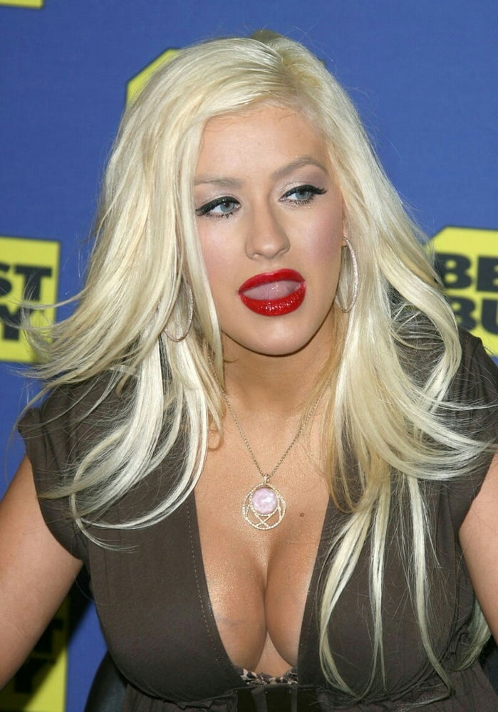 Christina Aguilera 104