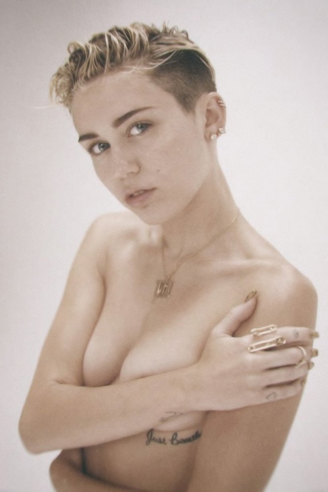 Miley Cyrus-185