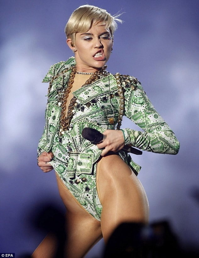 Miley Cyrus-197