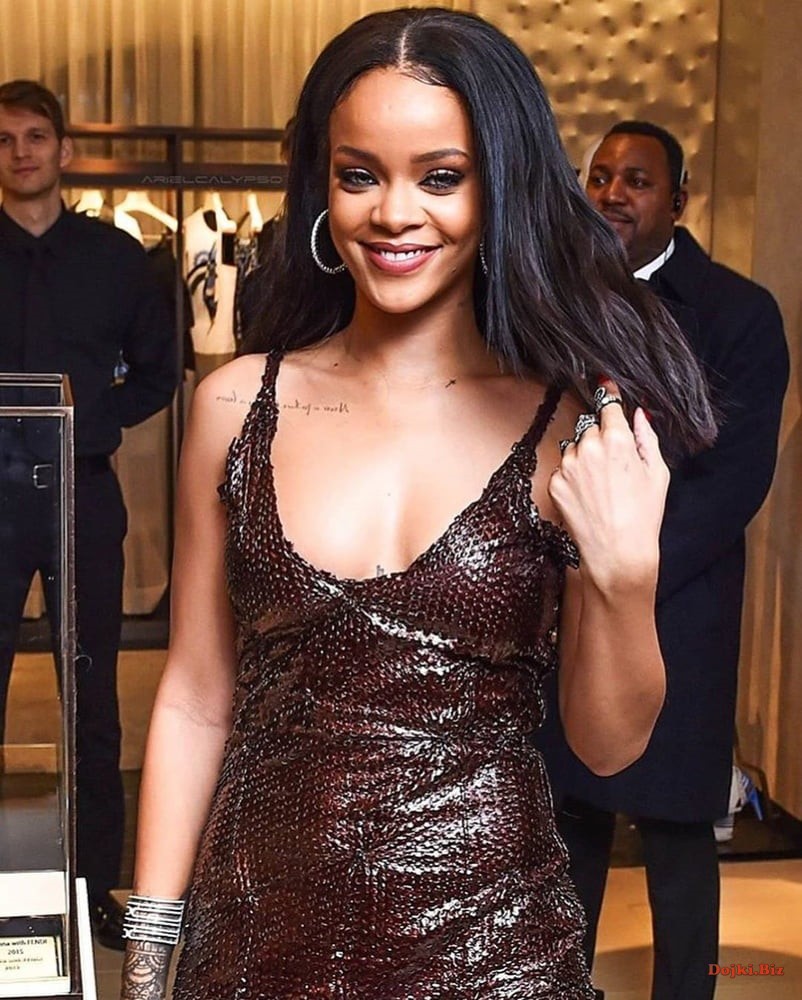 Rihanna 177